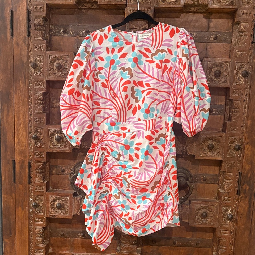 RHODE Multicolor Floral Dress with puff sleeves and ruched detail on side. Size